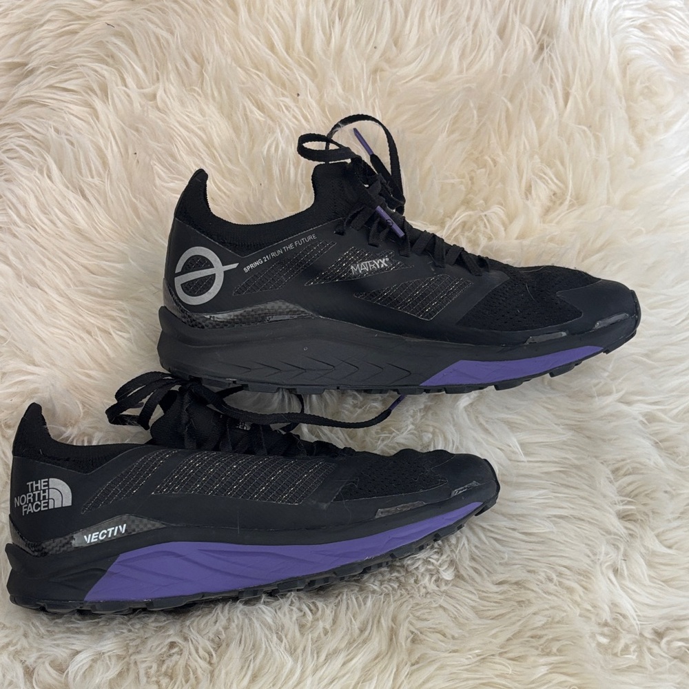 North Face Women's Flight VECTIV Trail Running Shoes. Size 7.5
